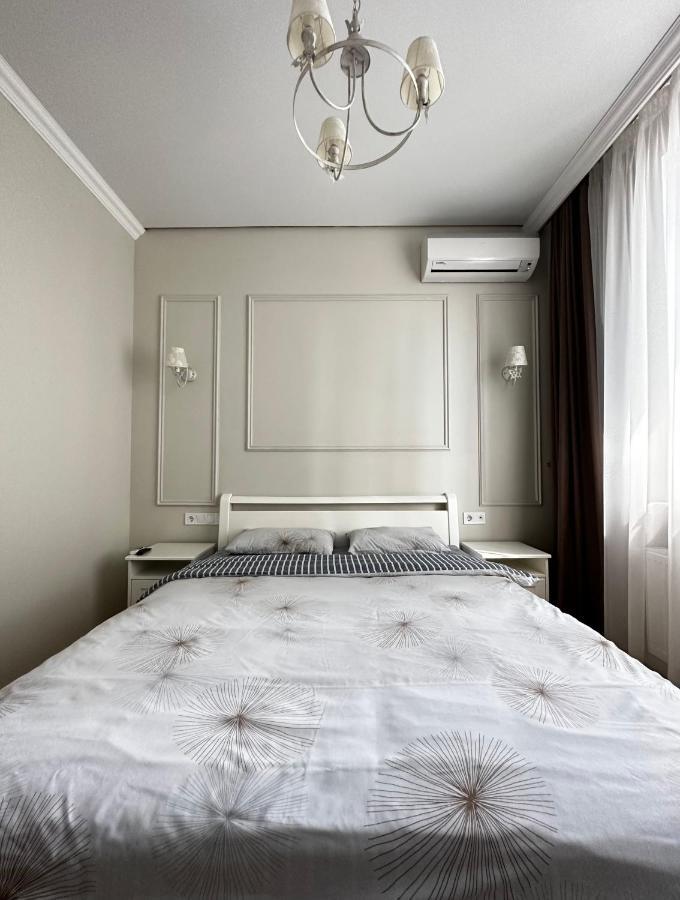 Gagarin Plaza Stylish Apartment Οδησσός Εξωτερικό φωτογραφία